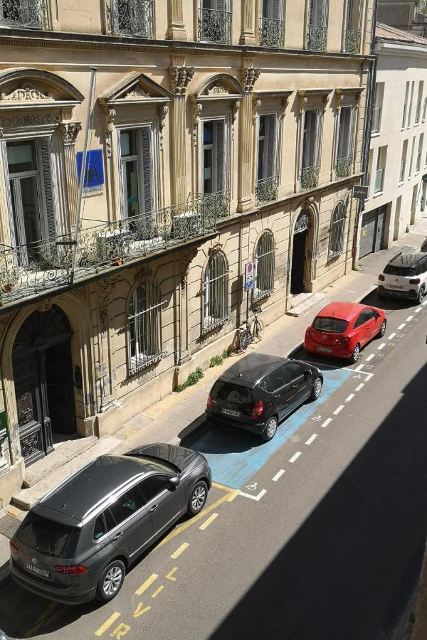 Escale Citadine Au Centre D'Avignon, Climatisation, Appartement De Charme, Spacieux Et Lumineux Exterior photo