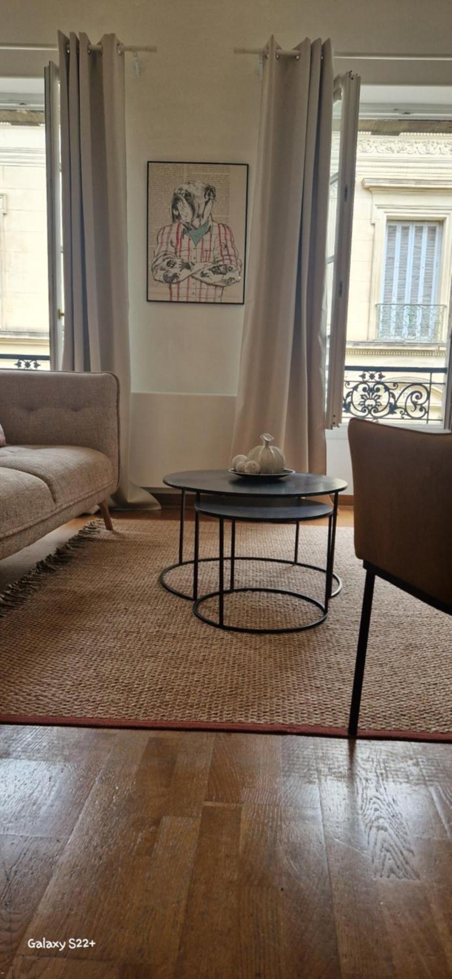 Escale Citadine Au Centre D'Avignon, Climatisation, Appartement De Charme, Spacieux Et Lumineux Room photo